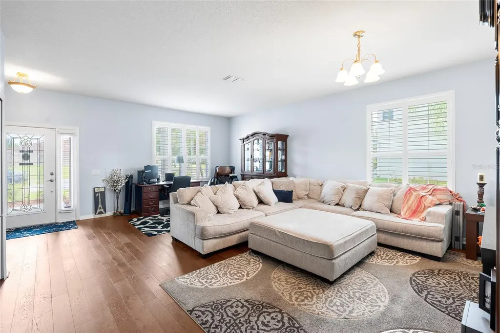 10839 Breaking Rocks Drive Tampa FL 33647