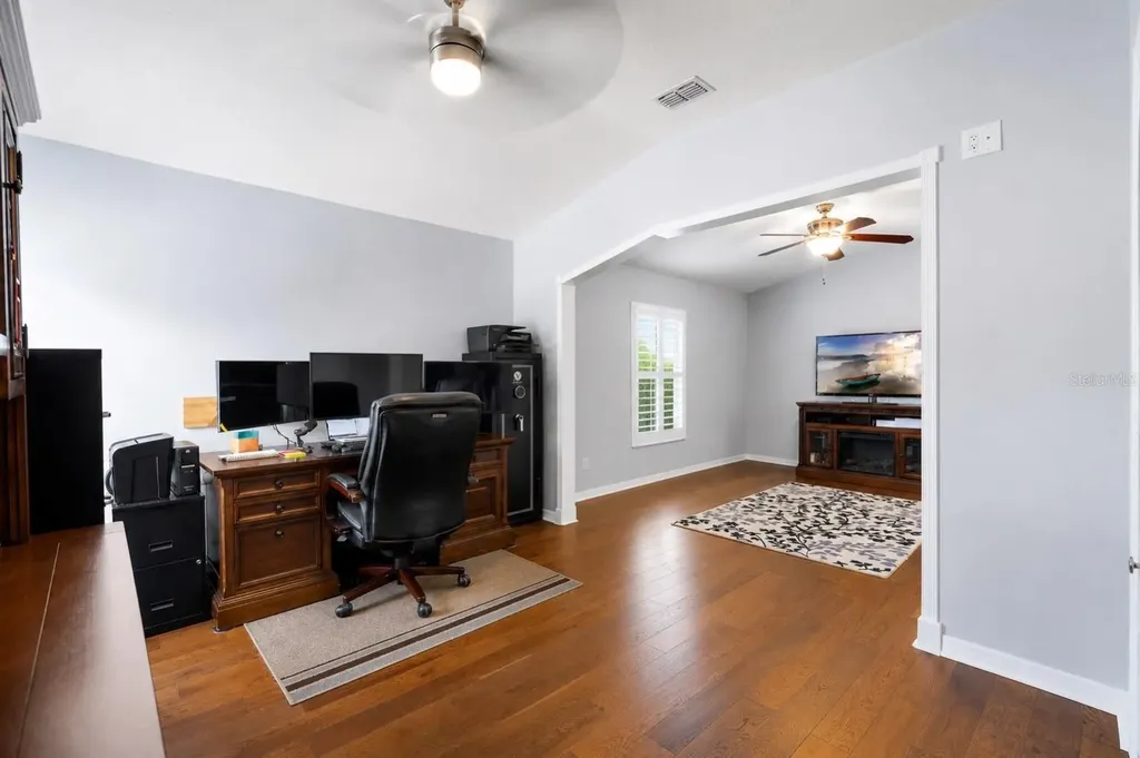 10839 Breaking Rocks Drive Tampa FL 33647