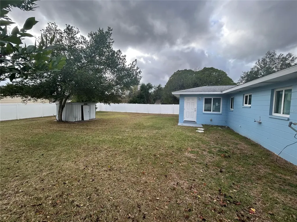 21570 SW Raintree Streets Dunnellon FL 34431