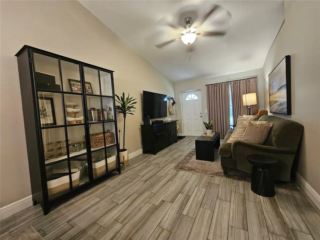 602 S Grand Highway Clermont FL 34711