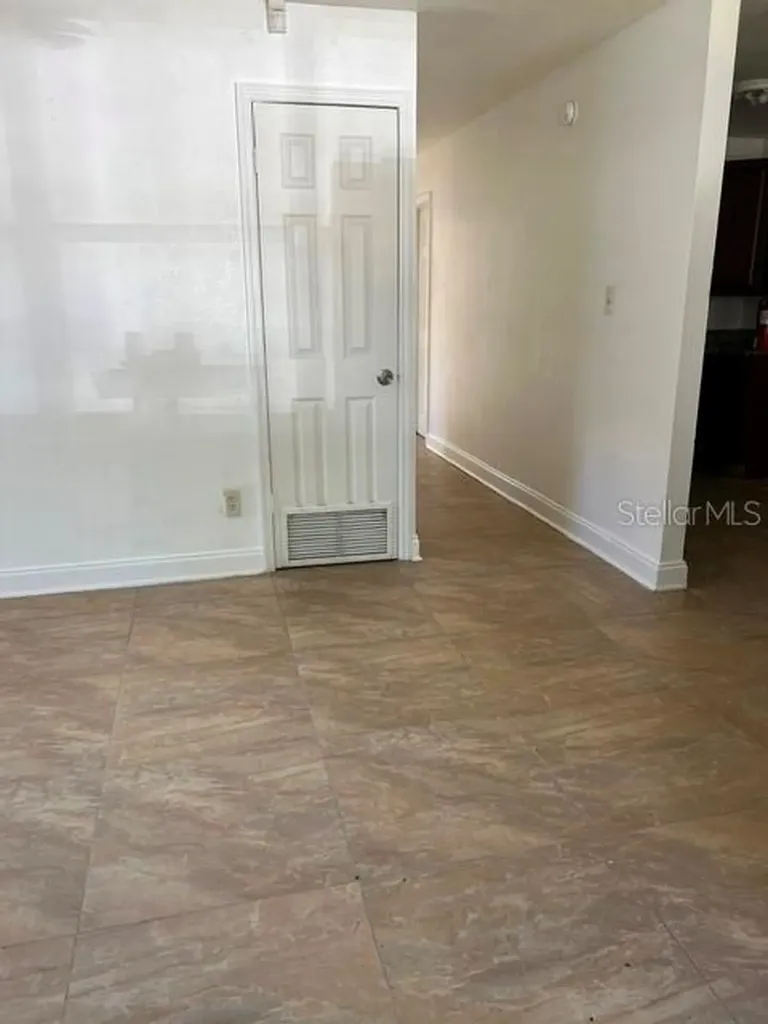 1227 SE 19th Terrace Gainesville FL 32641