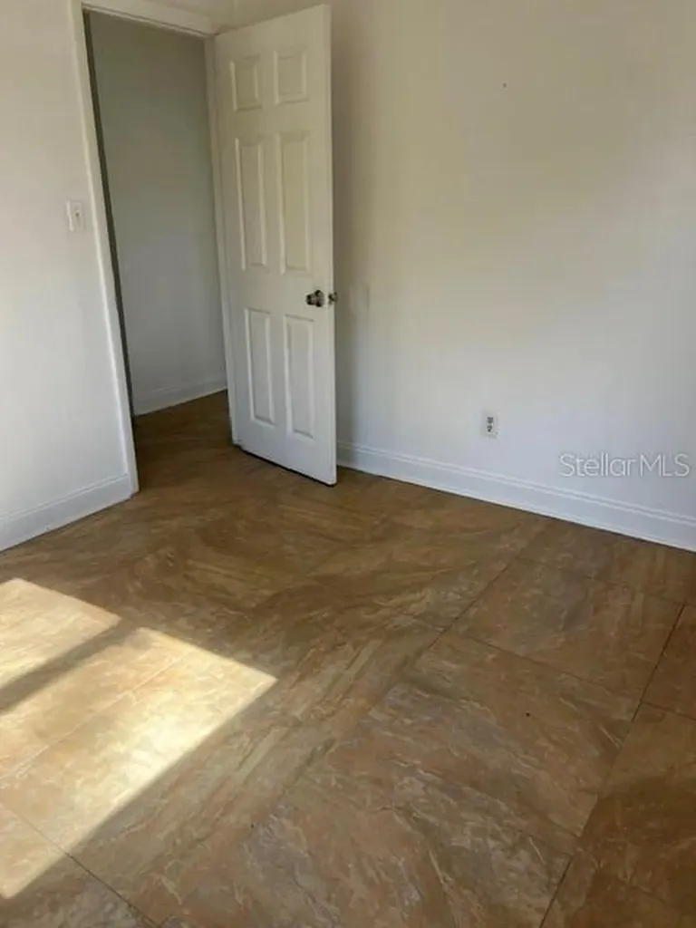 1227 SE 19th Terrace Gainesville FL 32641