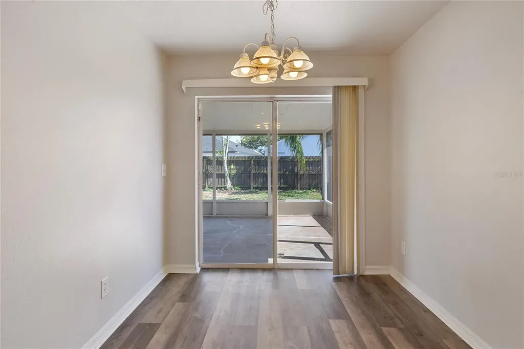 7456 Oxford Garden Circle Apollo Beach FL 33572