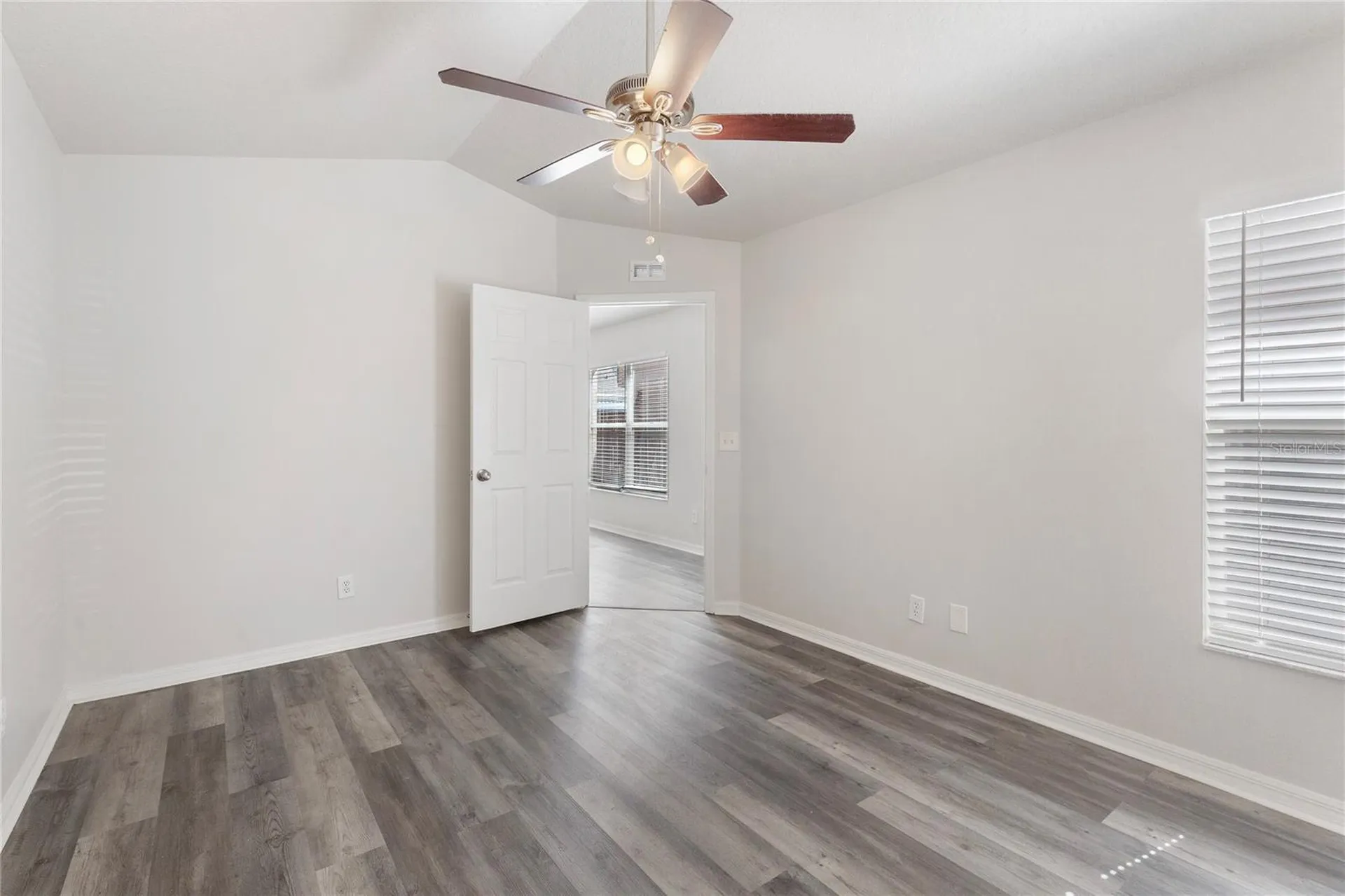 7456 Oxford Garden Circle Apollo Beach FL 33572