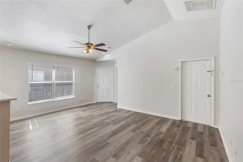 7456 Oxford Garden Circle Apollo Beach FL 33572