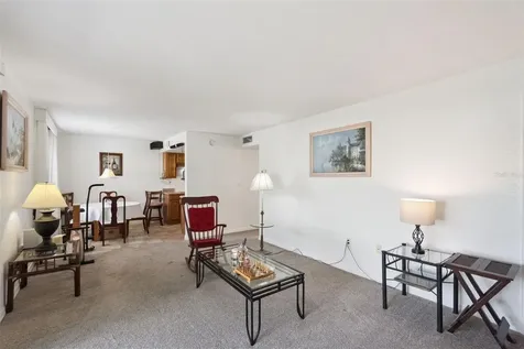 1036 Plantation Drive Kissimmee FL 34741