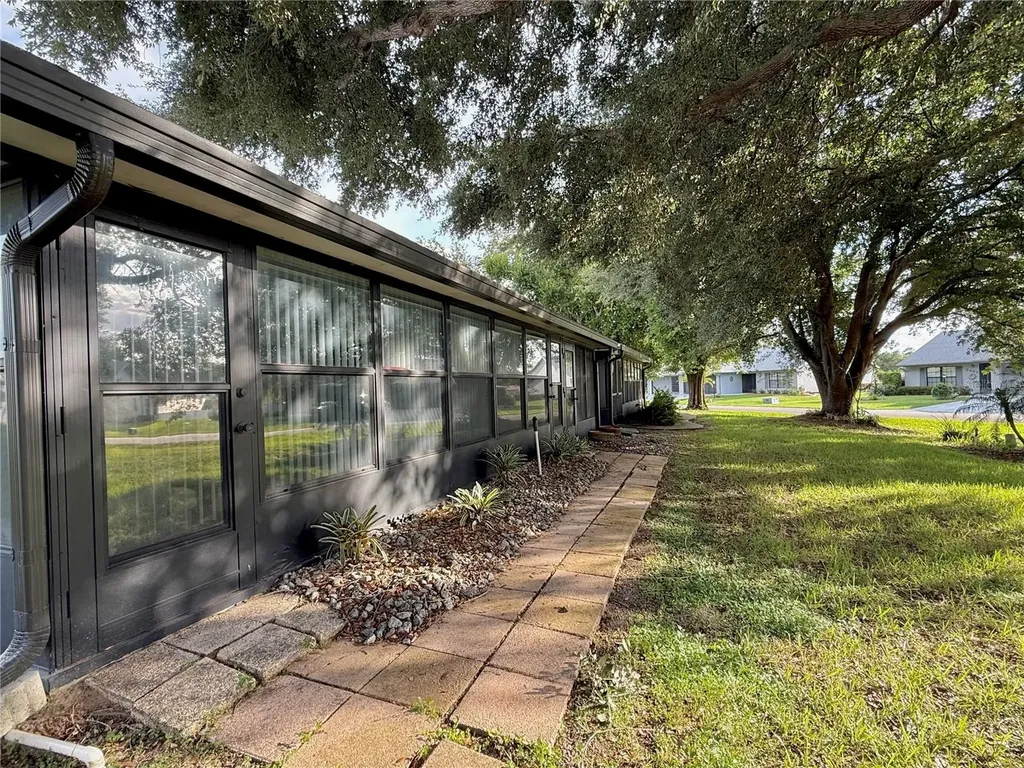 1742 W Orangewood Place Avon Park FL 33825