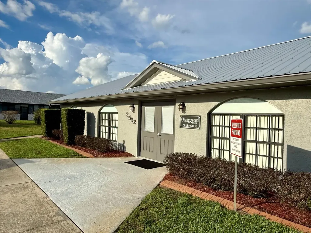 1742 W Orangewood Place Avon Park FL 33825
