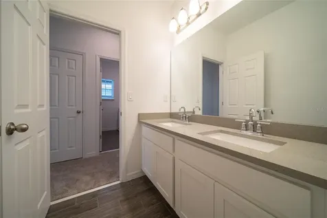 1567 Astoria Arbor Lane Orlando FL 32824