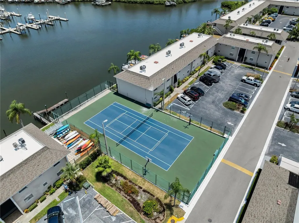 8820 Bay Pointe Drive Tampa FL 33615