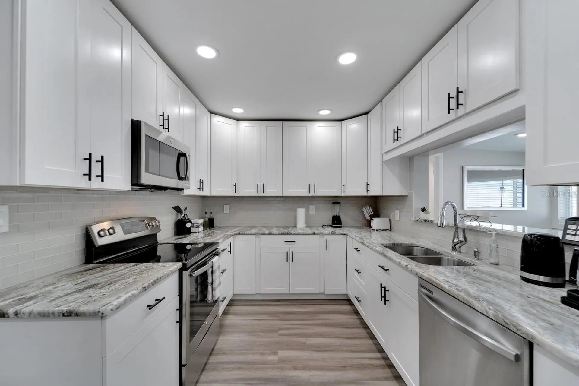 2219 16th Street N St Petersburg FL 33704