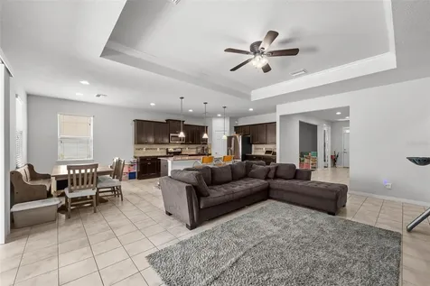 2212 Landside Drive Valrico FL 33594
