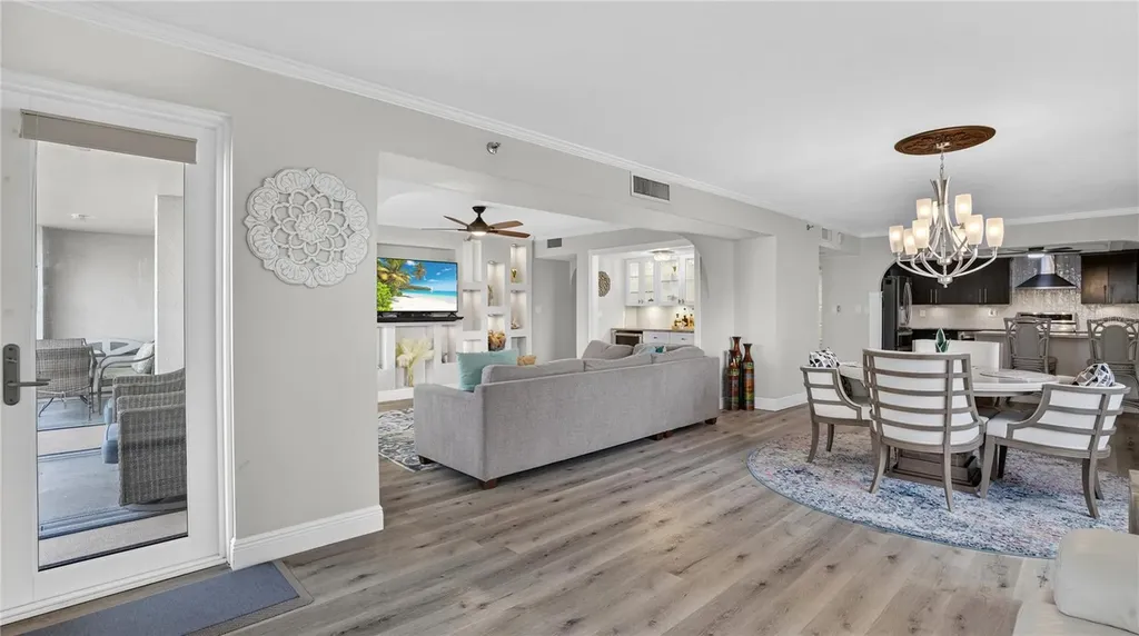 1480 Gulf Boulevard Clearwater Beach FL 33767
