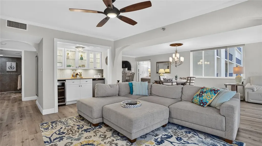 1480 Gulf Boulevard Clearwater Beach FL 33767