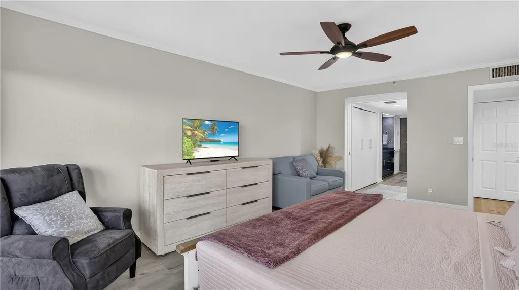1480 Gulf Boulevard Clearwater Beach FL 33767