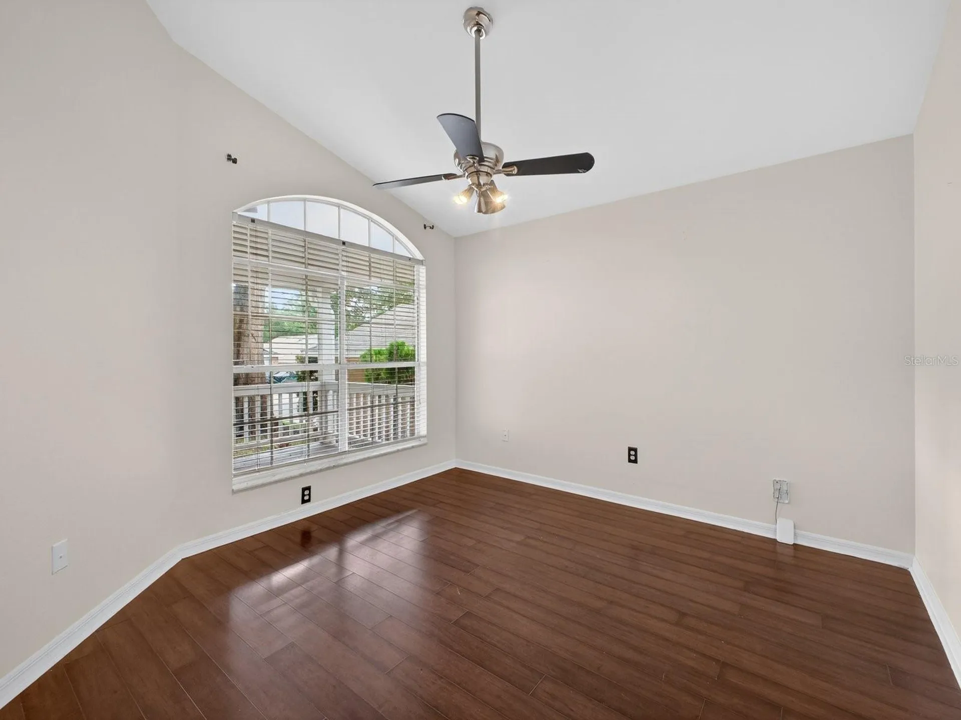 1008 Royal Oaks Drive Apopka FL 32703