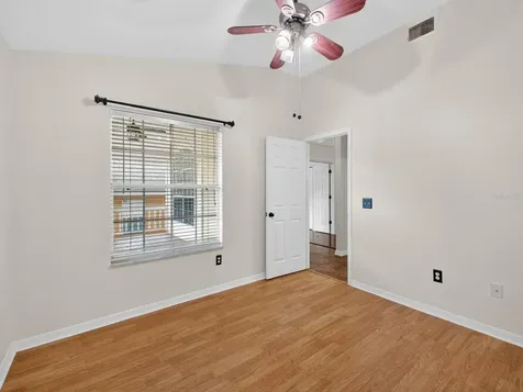 1008 Royal Oaks Drive Apopka FL 32703