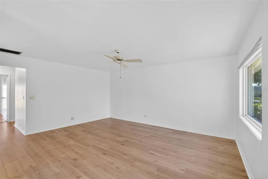1902 Andover Street Sun City Center FL 33573