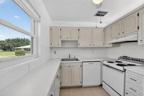 1902 Andover Street Sun City Center FL 33573