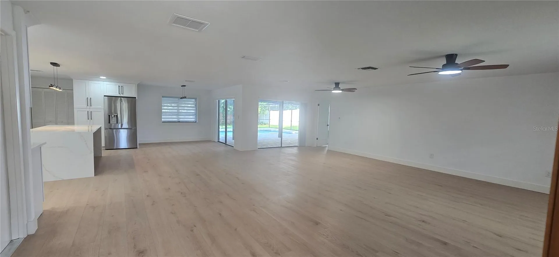 2905 Bluffs Drive Largo FL 33770