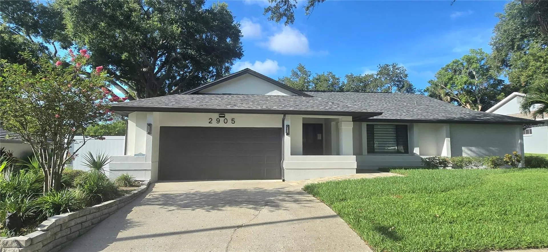 2905 Bluffs Drive Largo FL 33770