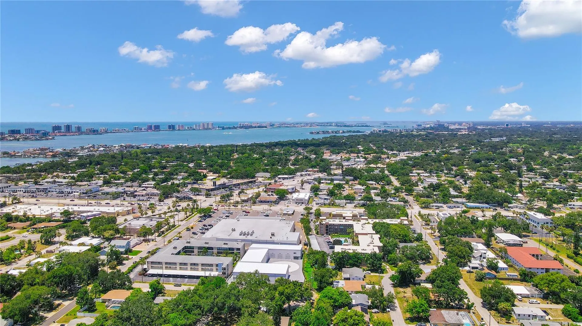 2905 Bluffs Drive Largo FL 33770