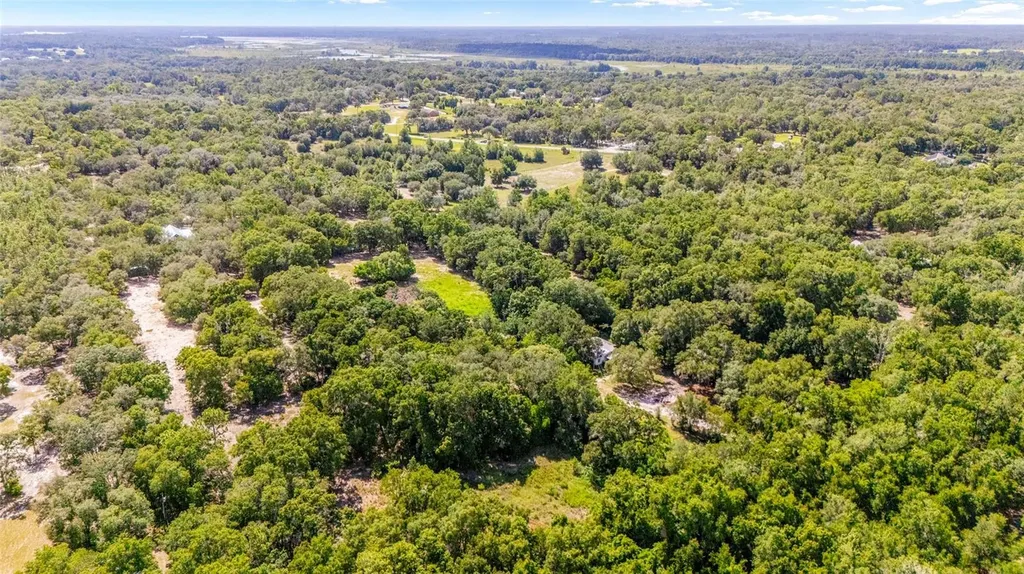 11768 N Gatlen Avenue Dunnellon FL 34433
