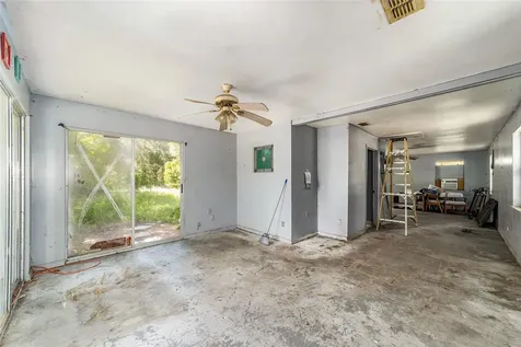 11768 N Gatlen Avenue Dunnellon FL 34433