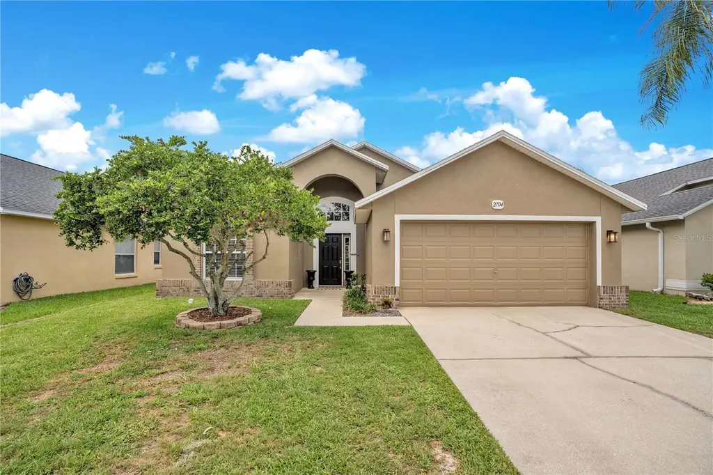 2704 Redwood Street Mulberry FL 33860