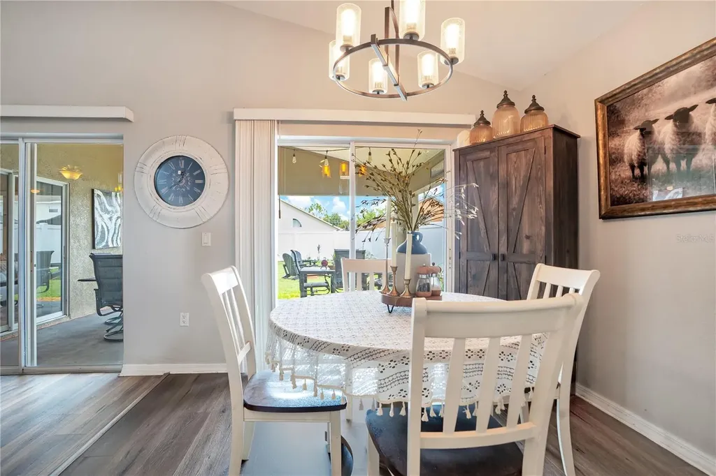 2704 Redwood Street Mulberry FL 33860