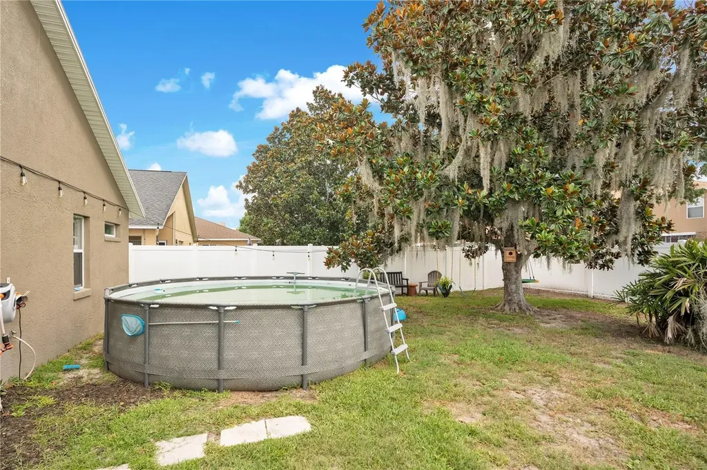 2704 Redwood Street Mulberry FL 33860
