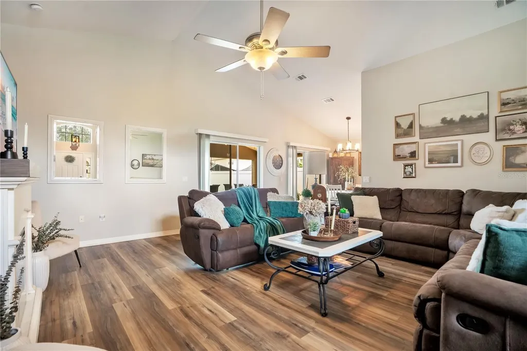2704 Redwood Street Mulberry FL 33860