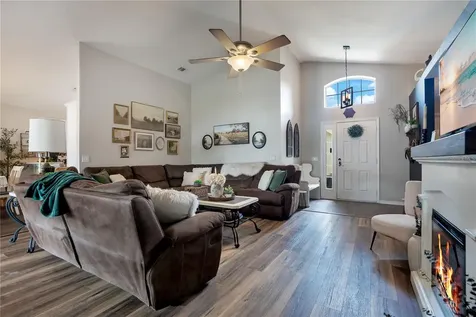 2704 Redwood Street Mulberry FL 33860