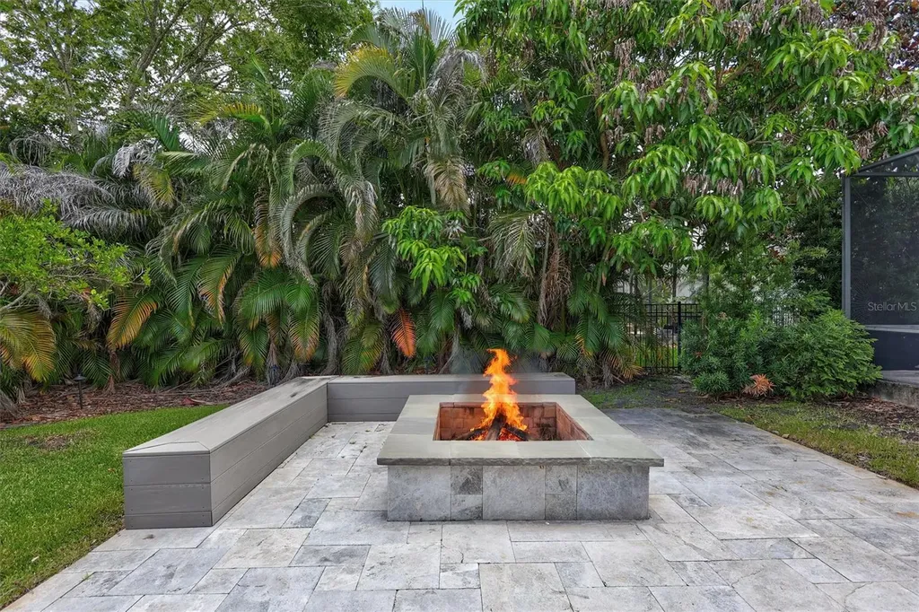 11908 Meridian Point Drive Tampa FL 33626