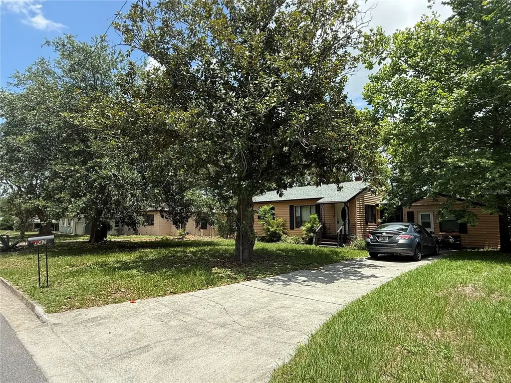 2429 S Elm Avenue Sanford FL 32771
