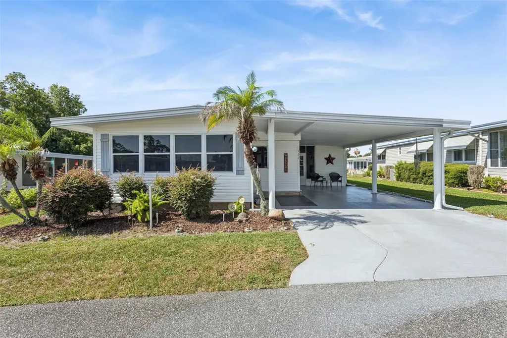 137 Jacaranda Drive Leesburg FL 34748