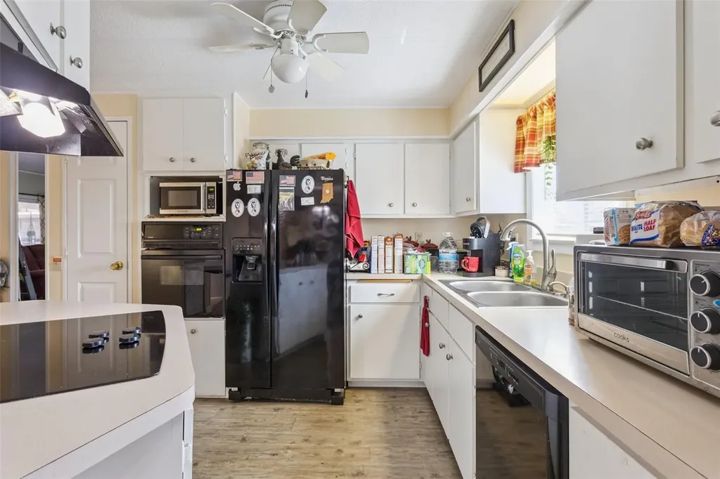 137 Jacaranda Drive Leesburg FL 34748