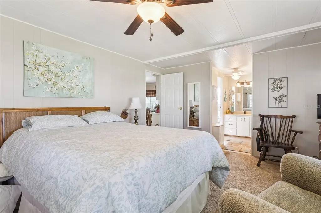 137 Jacaranda Drive Leesburg FL 34748