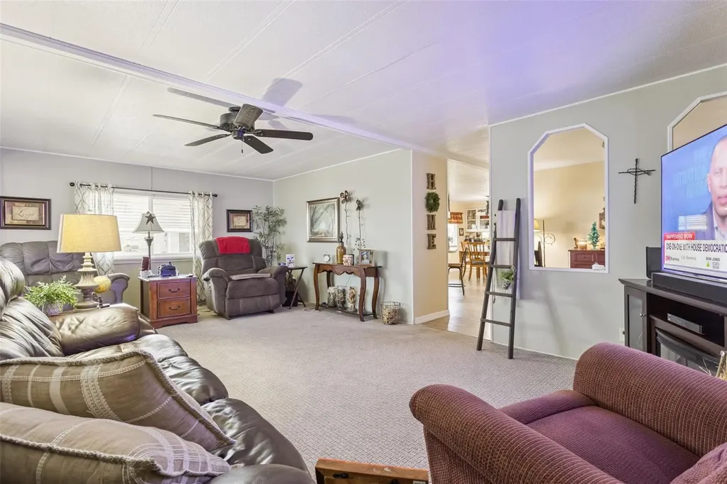 137 Jacaranda Drive Leesburg FL 34748