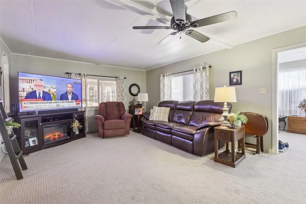 137 Jacaranda Drive Leesburg FL 34748