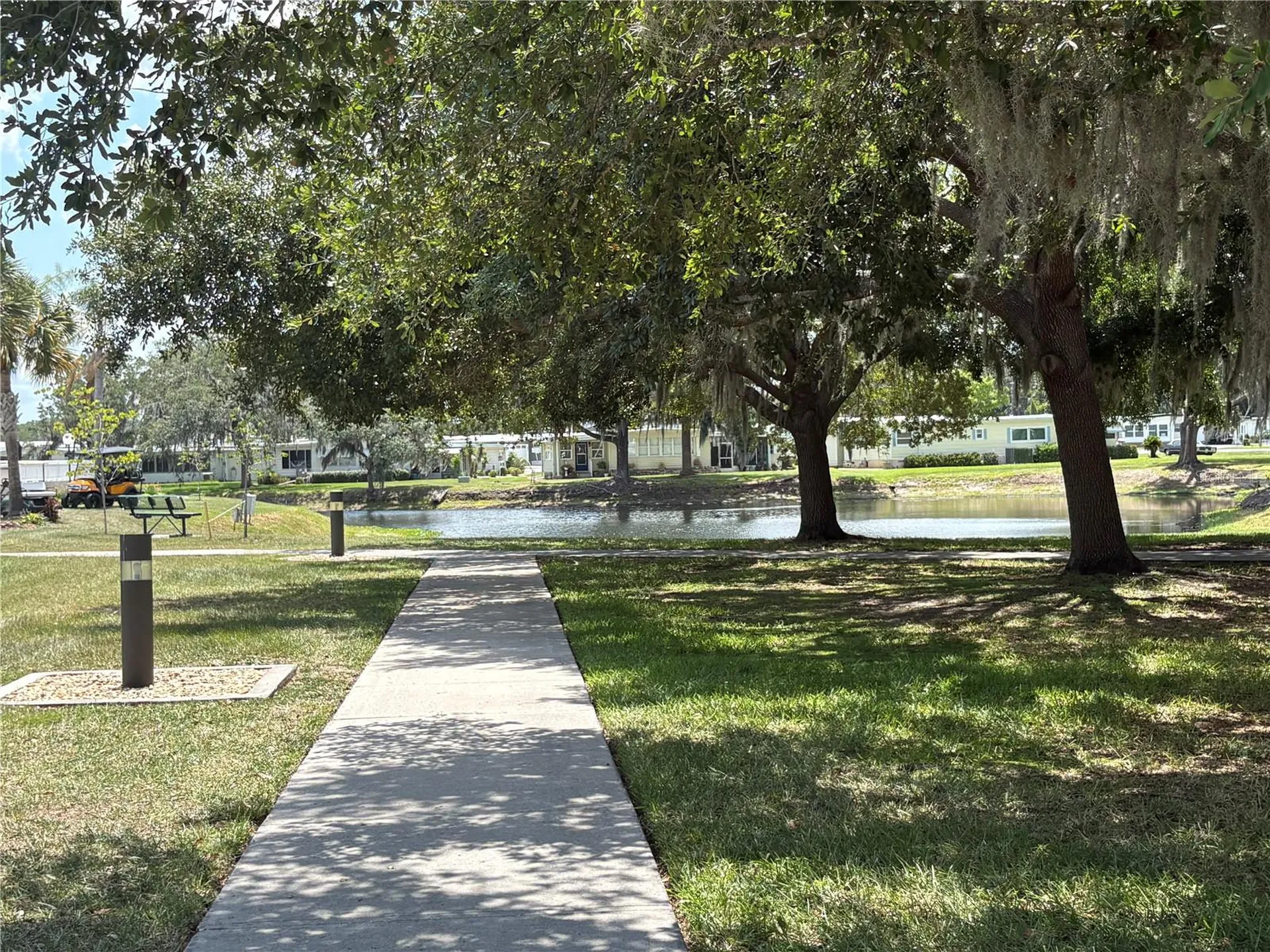 137 Jacaranda Drive Leesburg FL 34748