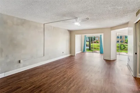 225 Country Club Drive Largo FL 33771