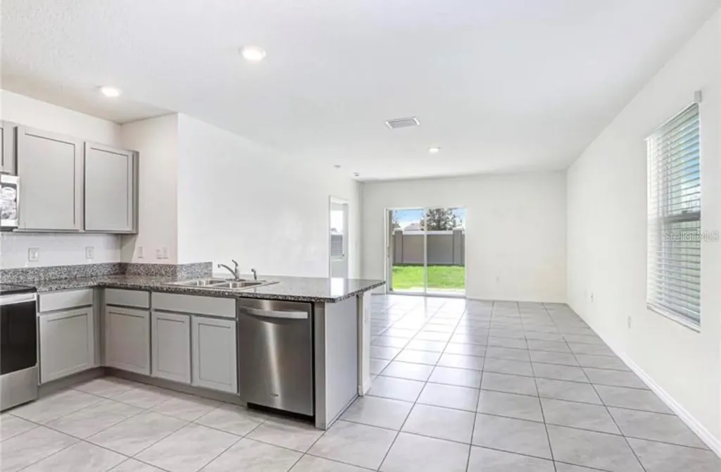 31210 Penny Surf Loop Wesley Chapel FL 33545