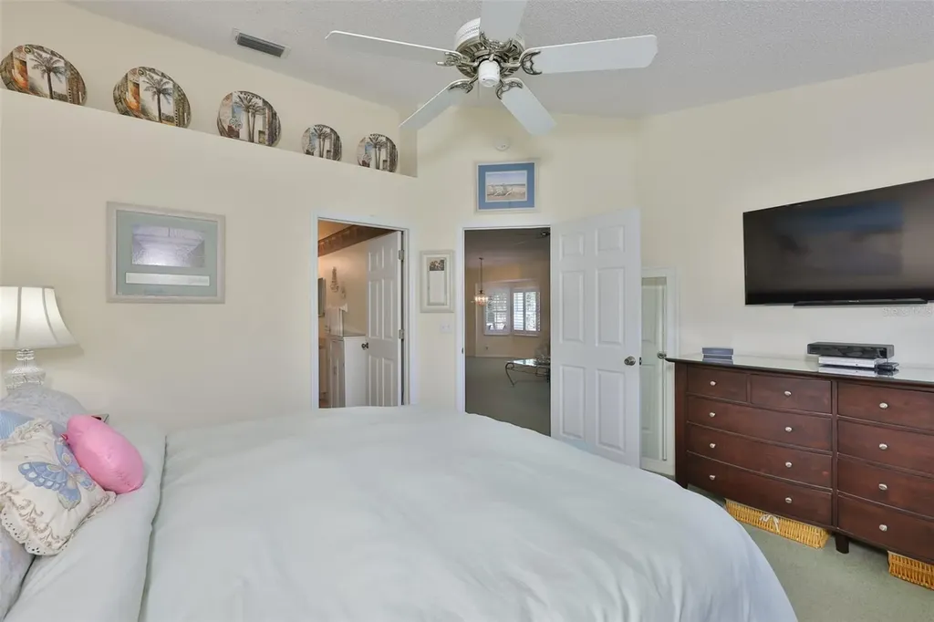 2429 New Haven Circle Sun City Center FL 33573