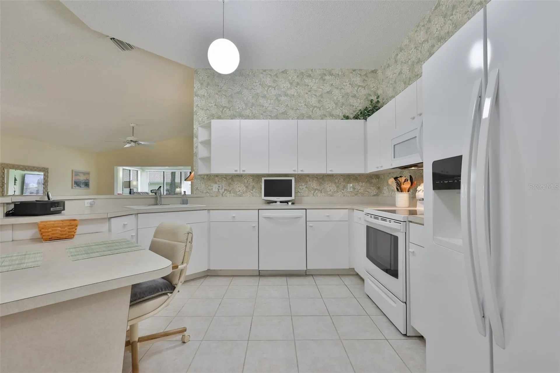 2429 New Haven Circle Sun City Center FL 33573