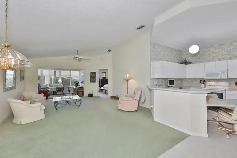 2429 New Haven Circle Sun City Center FL 33573