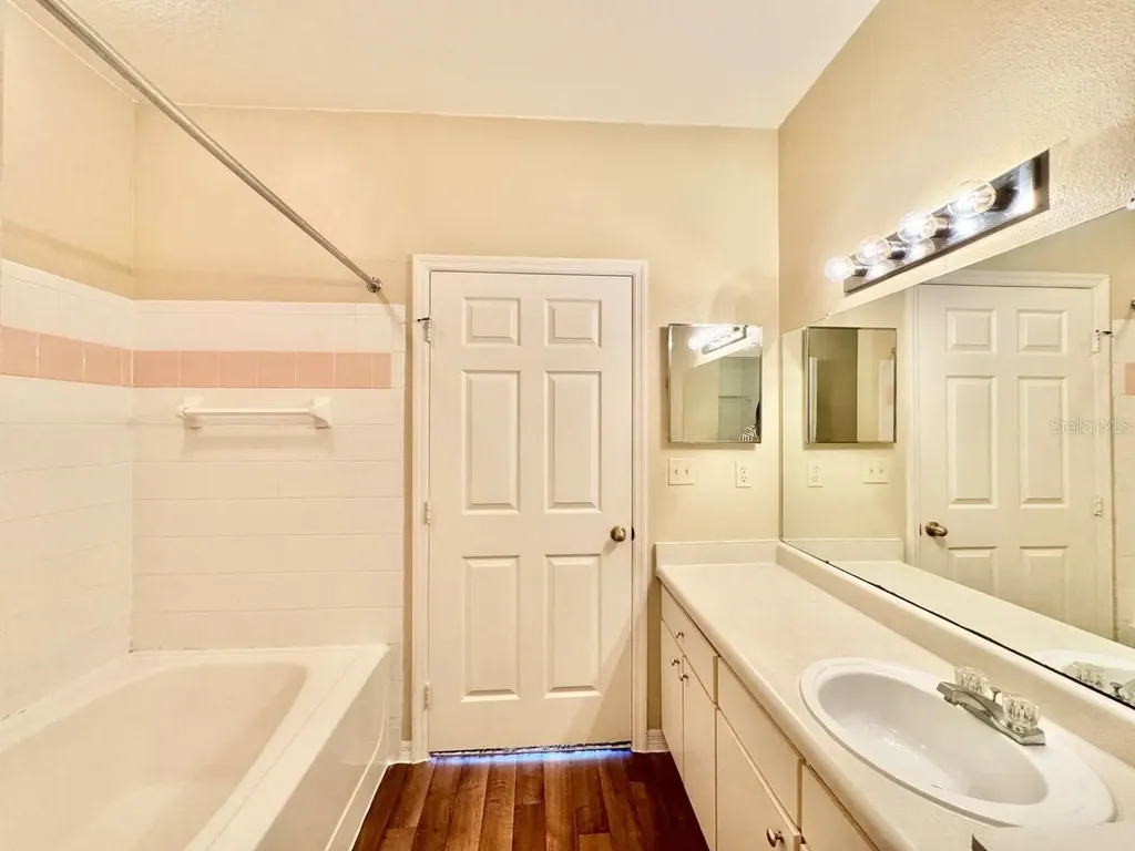 10440 White Lake Court Tampa FL 33626