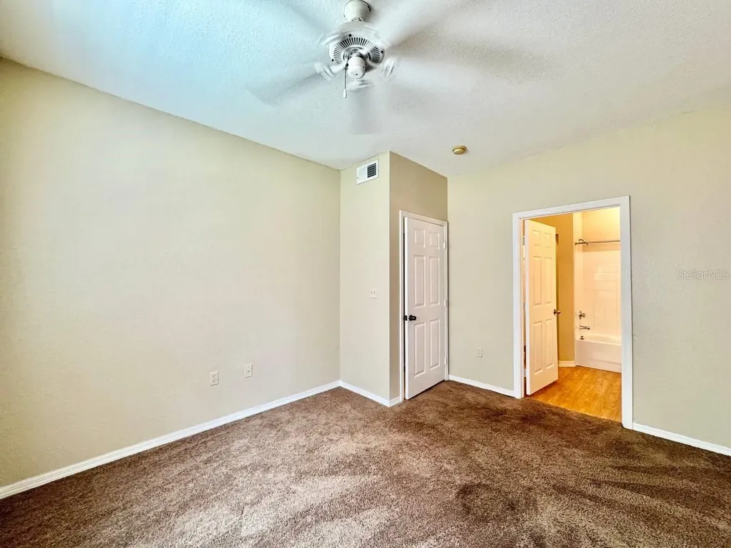 10440 White Lake Court Tampa FL 33626