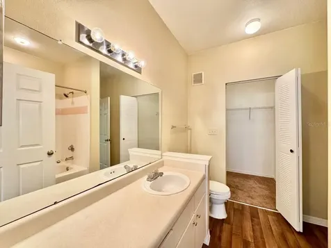 10440 White Lake Court Tampa FL 33626