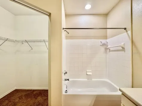 10440 White Lake Court Tampa FL 33626